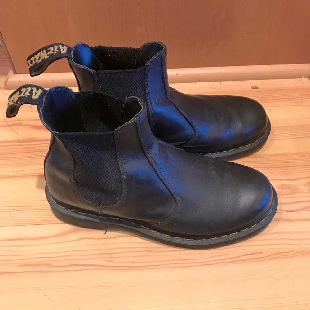 Doc Marten Chelsea Boot